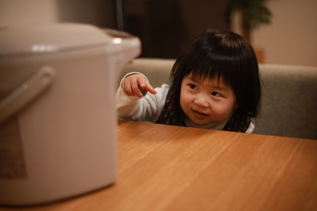 子ども 家庭でのやけど事故 イメージ